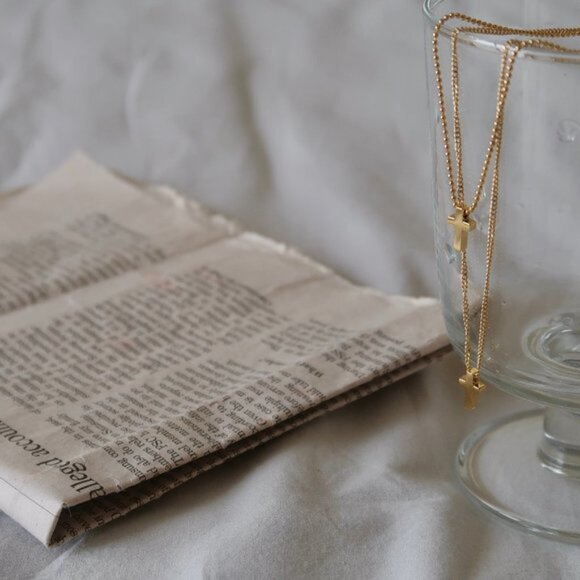 NEW 18K Gold Plated Double Layer Cross Necklace - Picture 3 of 10